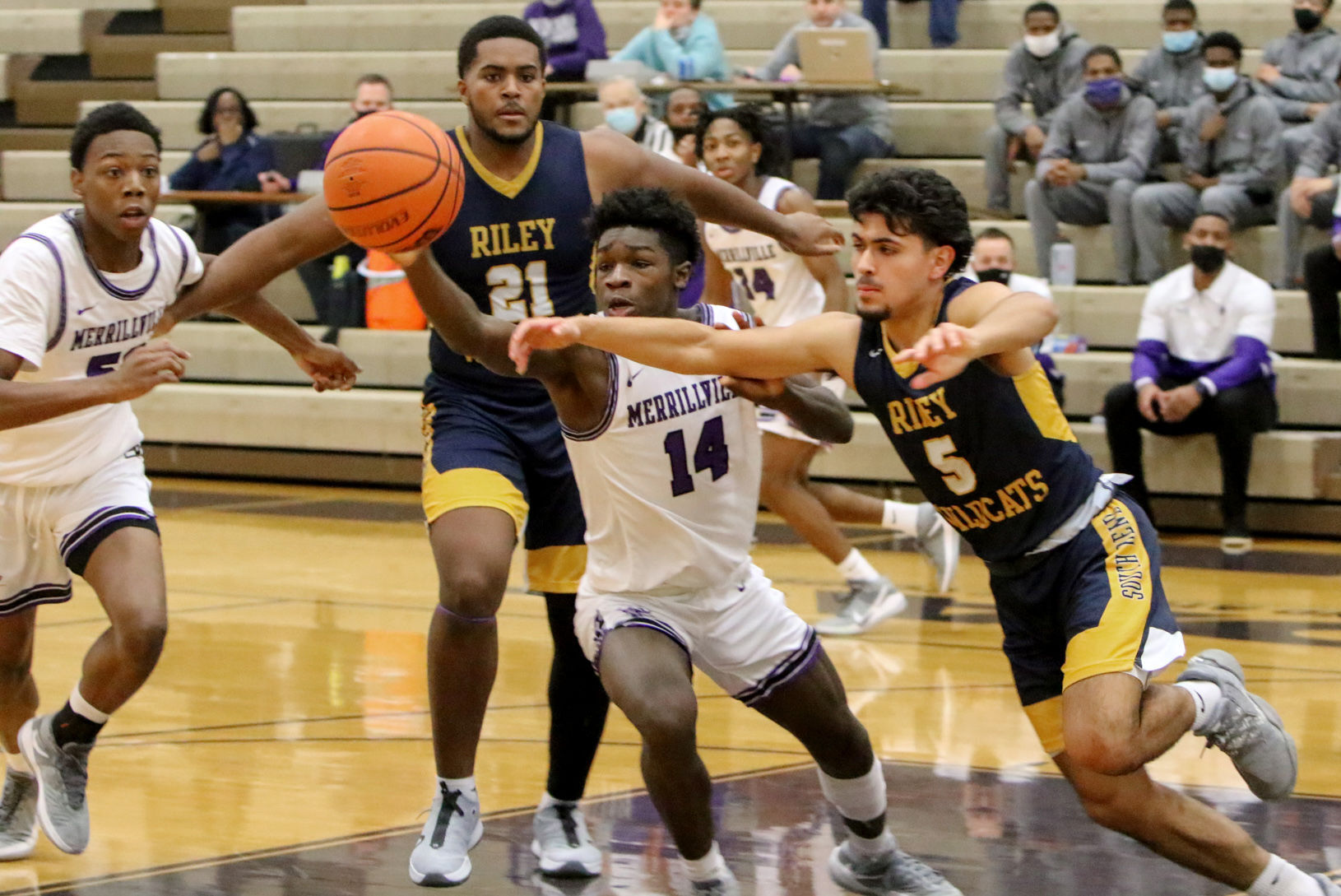 Merrillville/South Bend Riley, Boys Basketball